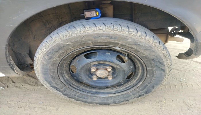 2022 Renault TRIBER RXT, Petrol, Manual, 89,239 km, tyre