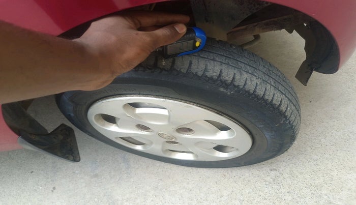 2016 Tata Nano TWIST XTA, Petrol, Automatic, 26,585 km, tyre