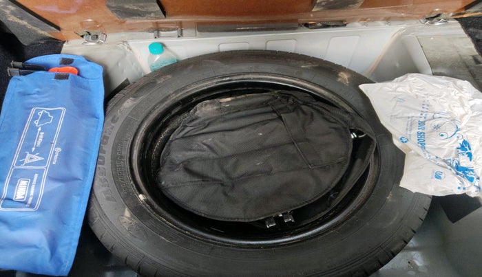 2020 Tata NEXON XZA PLUS PETROL, Petrol, Automatic, 35,004 km, tyre