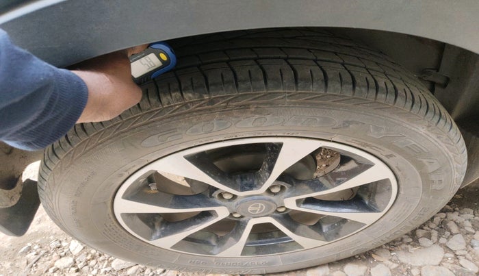 2020 Tata NEXON XZA PLUS PETROL, Petrol, Automatic, 35,004 km, tyre