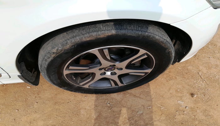 2014 Volvo XC 60 D4 SUMMUM, Diesel, Automatic, 56,426 km, tyre