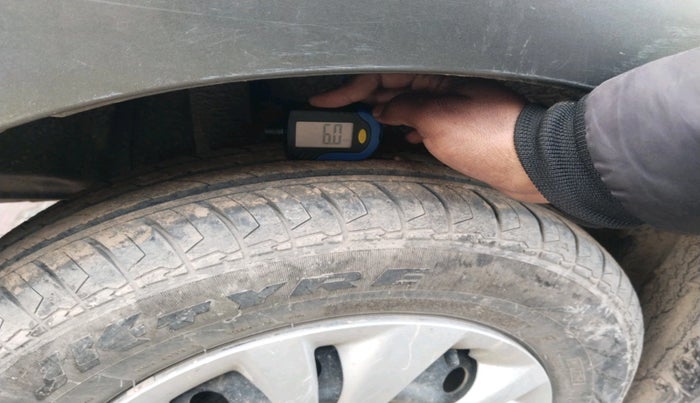 2023 Maruti Swift VXI, Petrol, Manual, 14,213 km, tyre