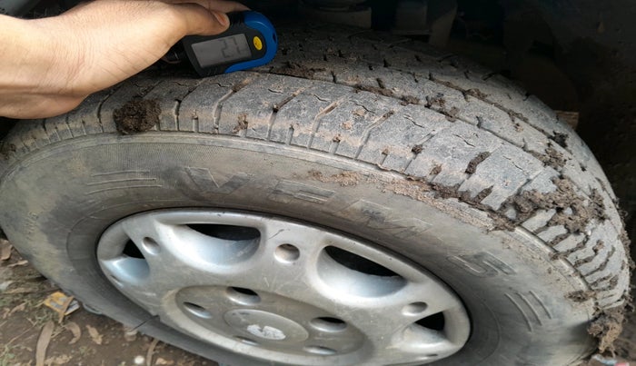 2015 Mahindra Bolero SLX BS IV, Diesel, Manual, 1,16,929 km, tyre