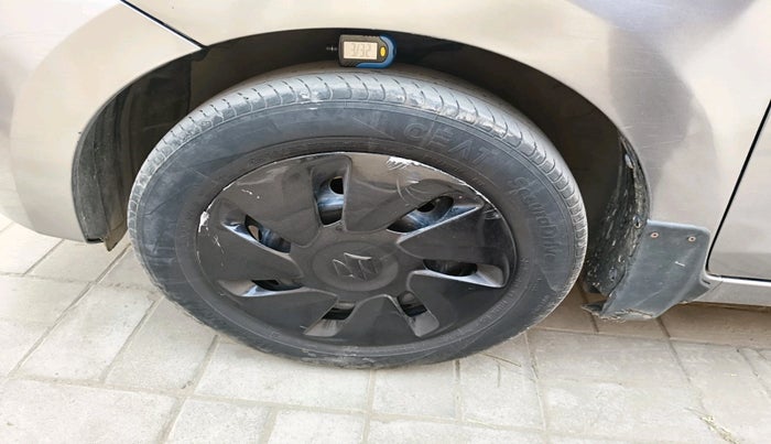 2017 Maruti Celerio ZXI, Petrol, Manual, 95,363 km, tyre