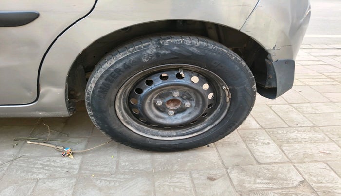 2017 Maruti Celerio ZXI, Petrol, Manual, 95,363 km, tyre