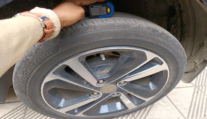 2024 Tata ALTROZ  XZ Plus (O) (S), Petrol, Manual, 20,823 km, tyre