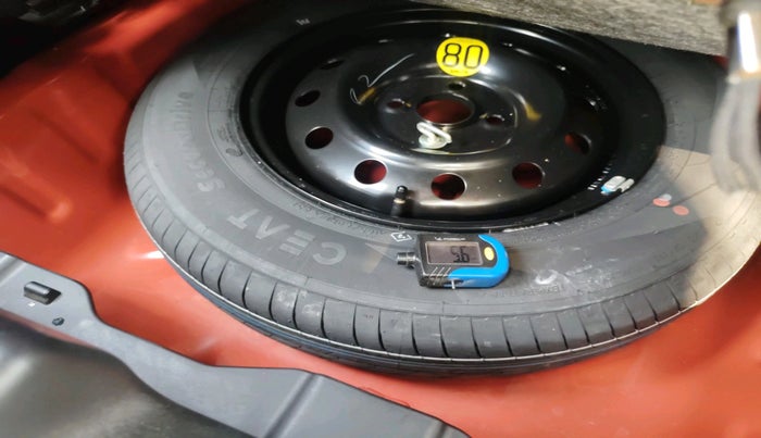 2025 Maruti Dzire ZXi CNG, Petrol, Manual, 19,489 km, tyre