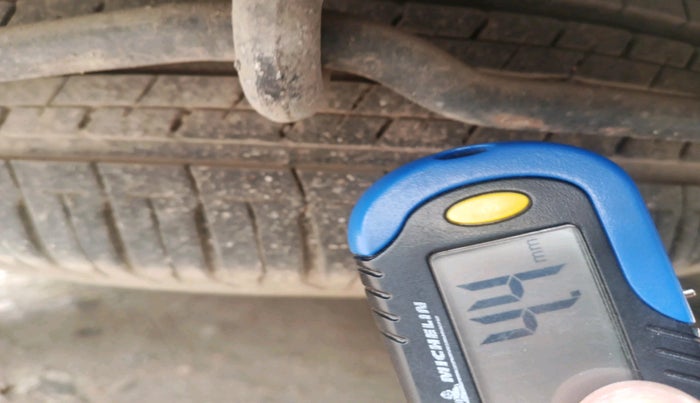 2019 Maruti Ertiga ZXI+ SHVS, Petrol, Manual, 66,764 km, tyre