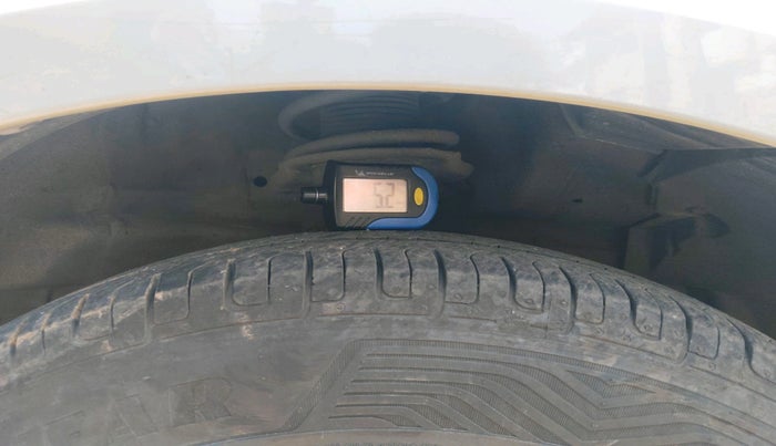 2011 Maruti Swift VDI, Diesel, Manual, 79,417 km, tyre