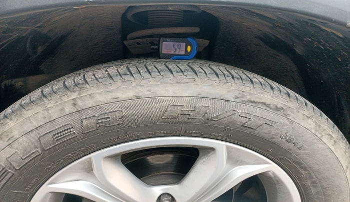 2019 Tata Harrier XZ 2.0L, Diesel, Manual, 1,19,377 km, tyre