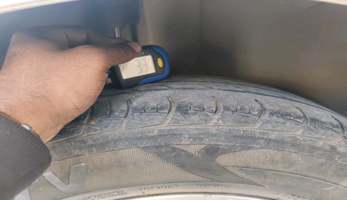 2014 Maruti Swift ZDI, Diesel, Manual, 1,35,154 km, tyre