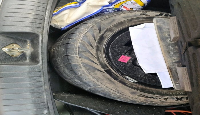 2019 Hyundai Creta SX AT 1.6 DIESEL, Diesel, Automatic, 87,639 km, tyre