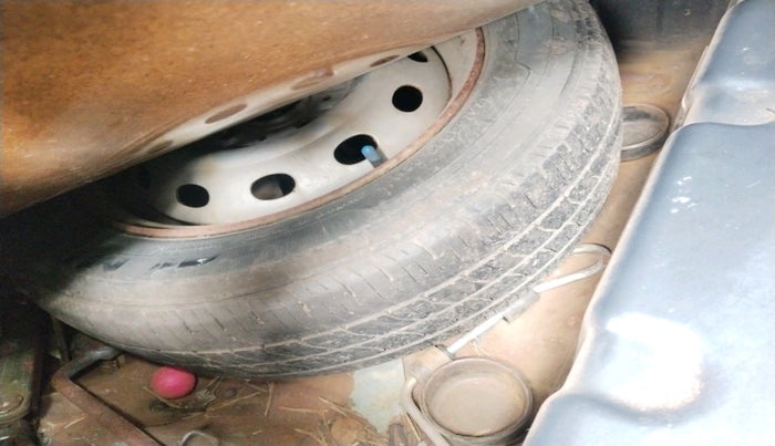 2017 Tata Zest XE 75PS DIESEL, Diesel, Manual, 1,08,793 km, tyre