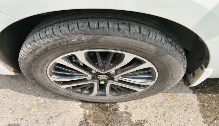 2024 Maruti Ertiga ZXI (O) CNG, Petrol, Manual, 16,652 km, tyre