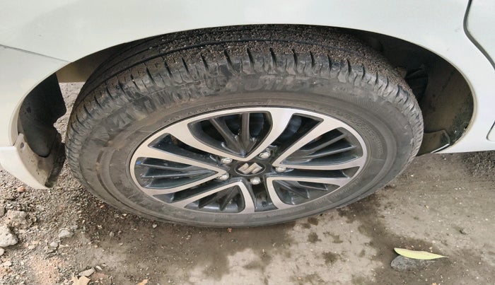 2024 Maruti Ertiga ZXI (O) CNG, Petrol, Manual, 16,652 km, tyre