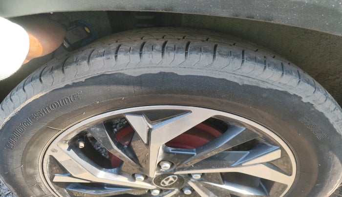 2020 Hyundai Creta EX 1.5 PETROL, CNG, Manual, 55,379 km, tyre