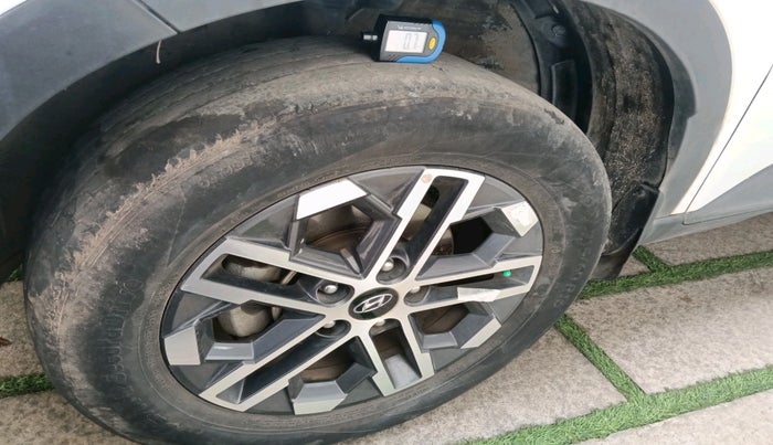 2023 Hyundai VENUE SX (O) 1.0 TURBO DCT, Petrol, Automatic, 32,701 km, tyre