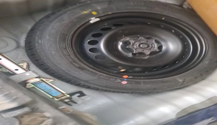 2015 Hyundai Grand i10 SPORTZ 1.2 KAPPA VTVT, Petrol, Manual, 18,771 km, tyre