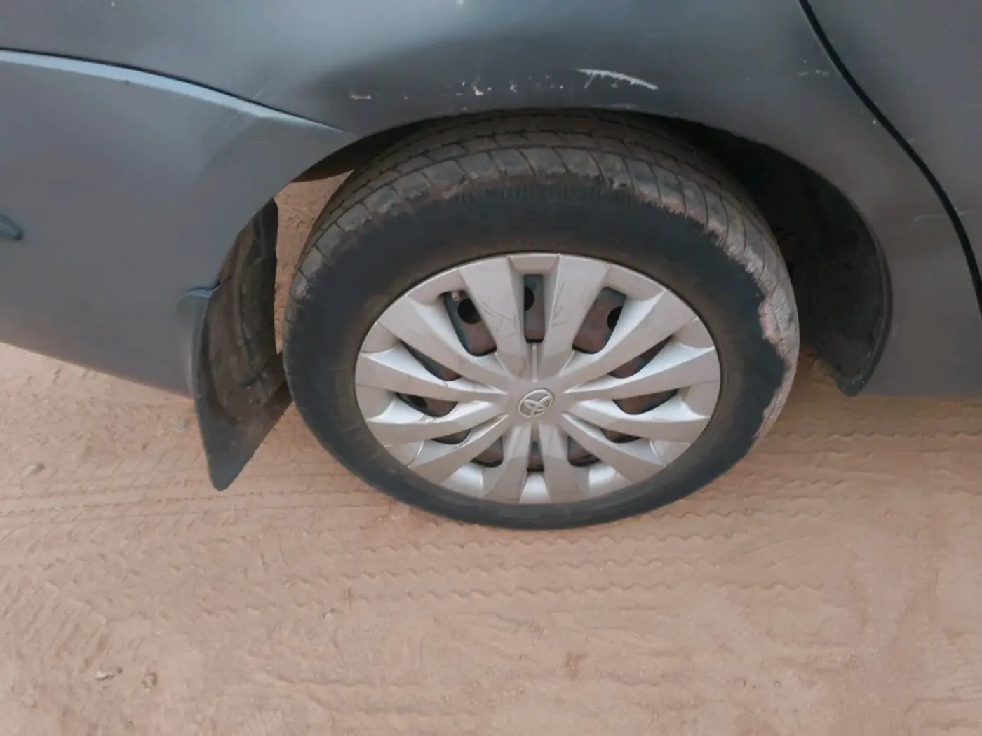 2014 Toyota Etios GD EXCLUSIVE, Diesel, Manual, 1,57,320 km, tyre