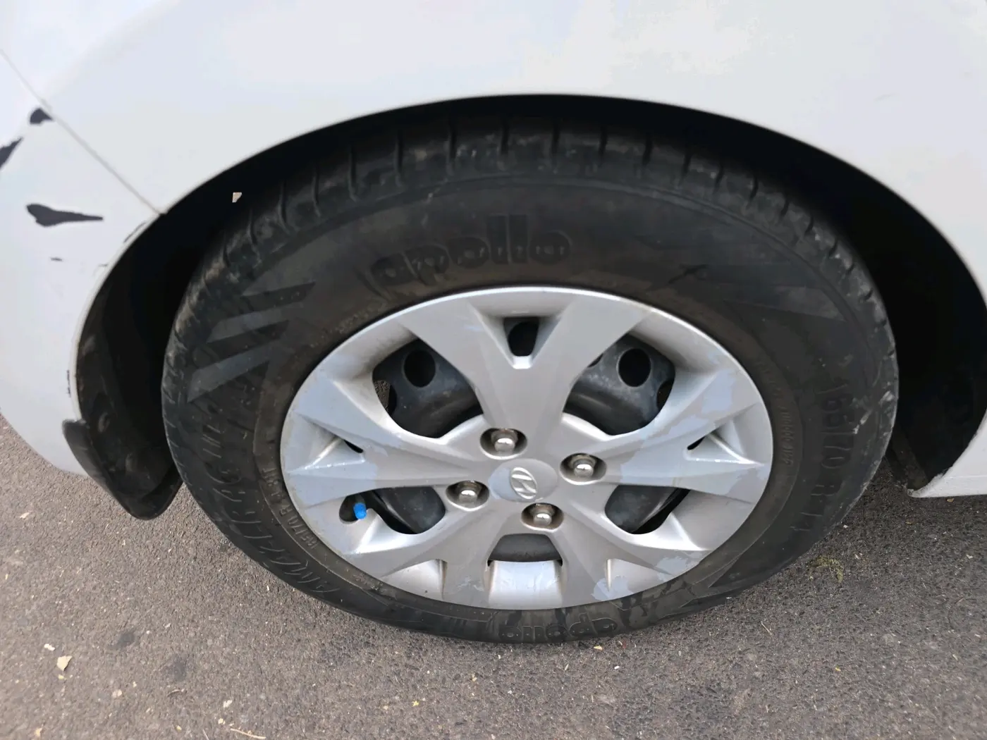 2014 Hyundai Grand i10 SPORTZ 1.2 KAPPA VTVT, Petrol, Manual, 80,181 km, tyre