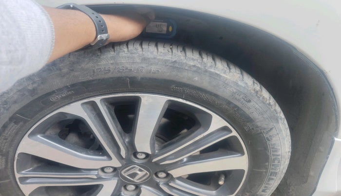 2017 Honda City 1.5L I-VTEC V MT, Petrol, Manual, 76,688 km, tyre