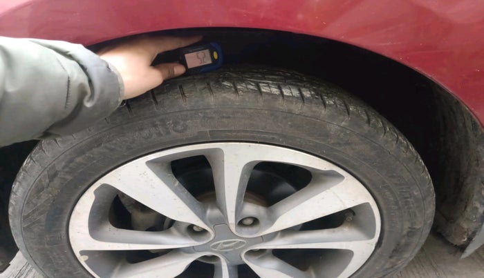 2015 Hyundai Elite i20 ASTA 1.2, Petrol, Manual, 15,243 km, tyre