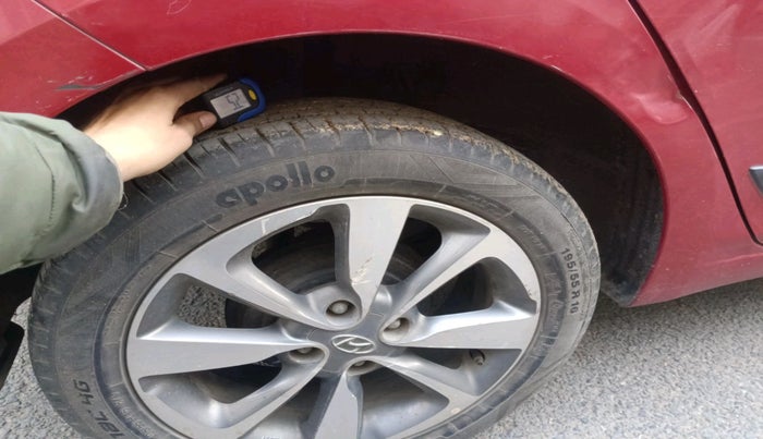 2015 Hyundai Elite i20 ASTA 1.2, Petrol, Manual, 15,243 km, tyre