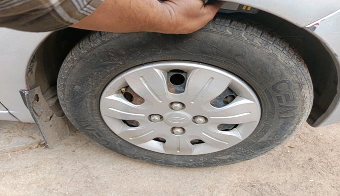 2012 Hyundai i10 MAGNA 1.2, Petrol, Manual, 1,01,267 km, tyre