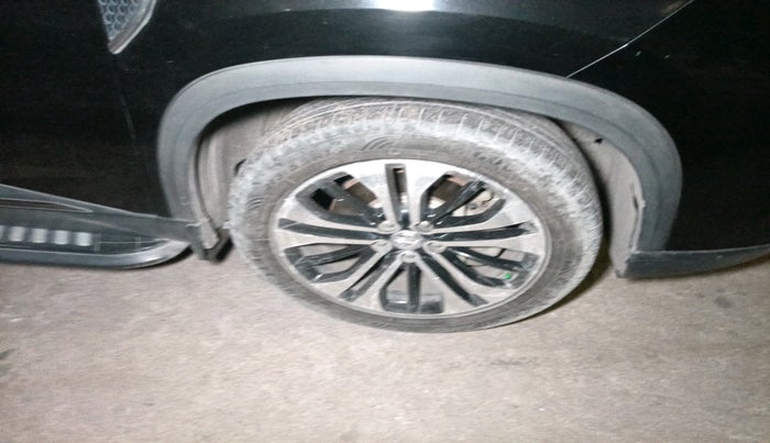 2022 MG HECTOR PLUS SHARP 2.0 DIESEL TURBO MT 6-STR, Diesel, Manual, 54,608 km, tyre