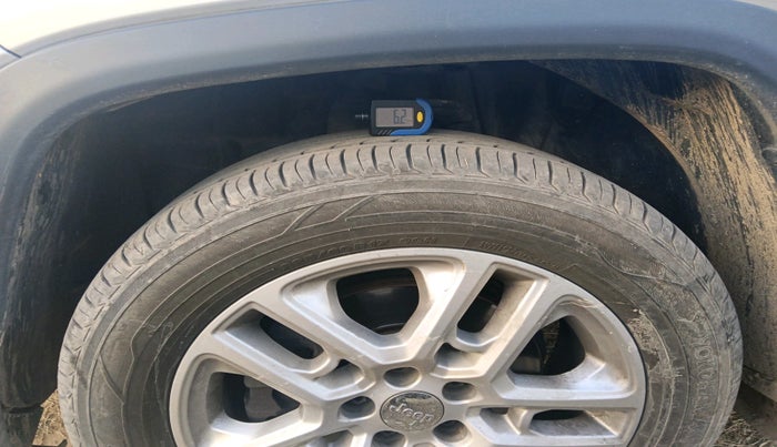 2017 Jeep Compass LIMITED 2.0 DIESEL 4X4, Diesel, Manual, 94,765 km, tyre