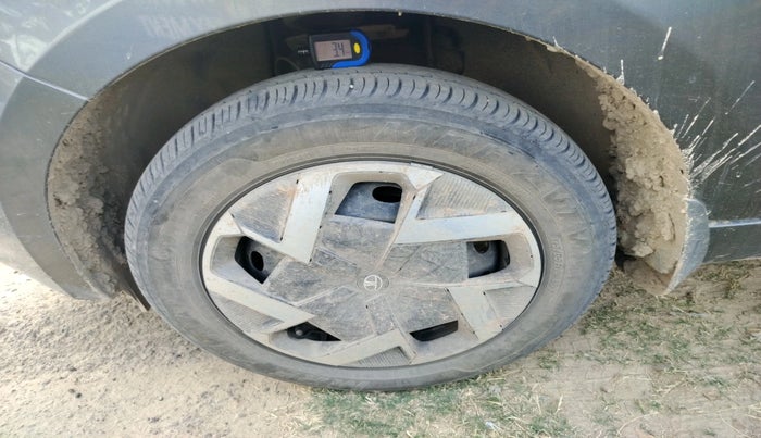 2025 Tata TIAGO EV XT MEDIUM RANGE, Electric, Automatic, 13,538 km, tyre