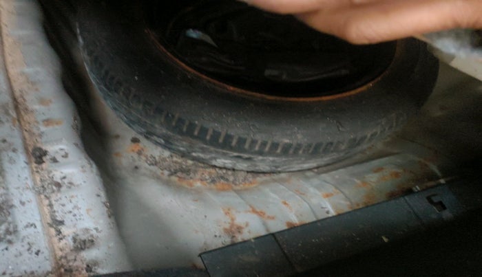 2011 Honda City 1.5L I-VTEC V MT, Petrol, Manual, 74,868 km, tyre