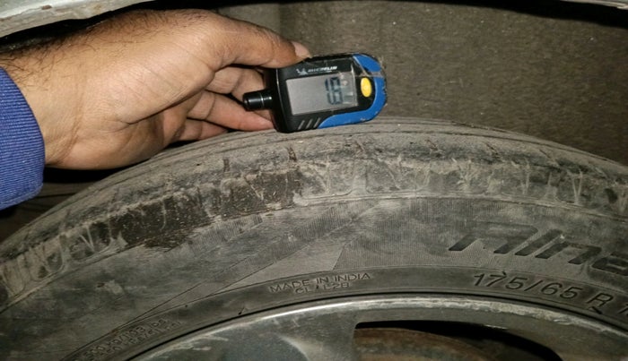 2011 Honda City 1.5L I-VTEC V MT, CNG, Manual, 93,887 km, tyre