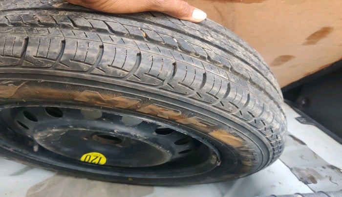 2020 Hyundai Elite i20 SPORTZ PLUS 1.2, Petrol, Manual, 76,438 km, tyre