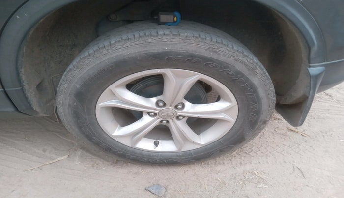 2022 Tata Harrier XT PLUS 2.0L KRYOTEC, Diesel, Manual, 1,18,866 km, tyre