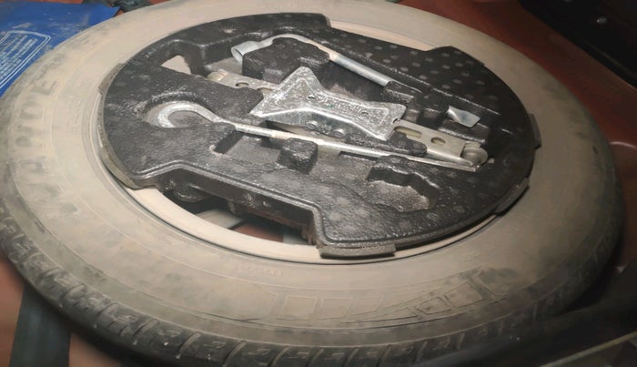 2019 Maruti Vitara Brezza ZDI AMT, Diesel, Automatic, 42,954 km, tyre