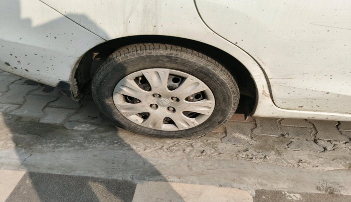 2013 Honda Amaze 1.2L I-VTEC S, Petrol, Manual, 96,018 km, tyre