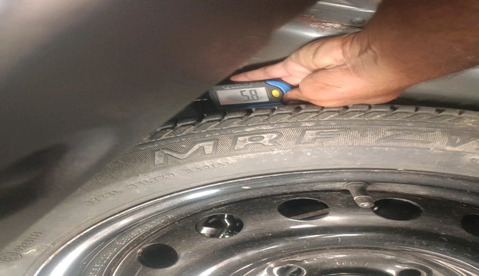 2016 Ford Figo Aspire TITANIUM 1.5 PETROL AT, Petrol, Automatic, 67,549 km, tyre