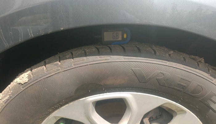 2016 Ford Figo Aspire TITANIUM 1.5 PETROL AT, Petrol, Automatic, 67,549 km, tyre