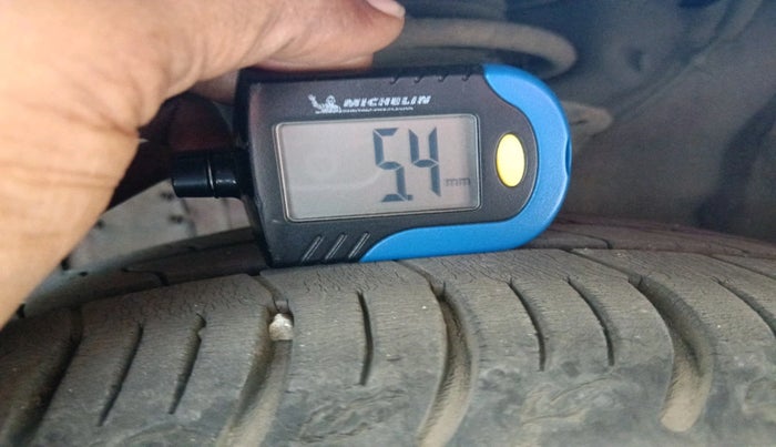 2015 Hyundai Elite i20 ASTA 1.2, Petrol, Manual, 72,292 km, tyre