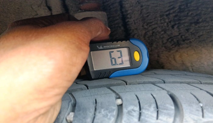 2015 Hyundai Elite i20 ASTA 1.2, Petrol, Manual, 72,292 km, tyre