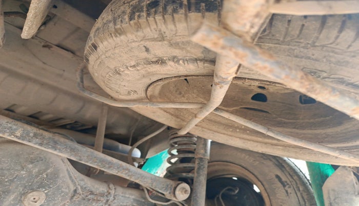 2018 Maruti Eeco 7 STR, Petrol, Manual, 1,27,055 km, tyre