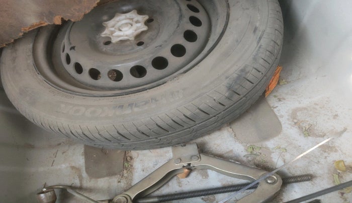 2019 Hyundai Xcent SX 1.2, Petrol, Manual, 37,545 km, tyre