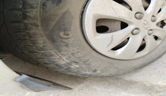 2012 Hyundai i10 SPORTZ 1.2, Petrol, Manual, 46,580 km, tyre