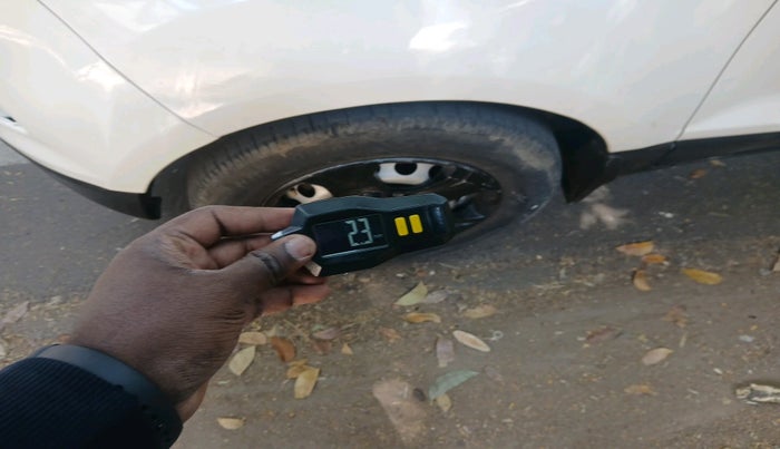 2014 Ford Ecosport AMBIENTE 1.5L PETROL, Petrol, Manual, 51,151 km, tyre