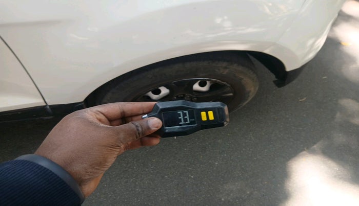 2014 Ford Ecosport AMBIENTE 1.5L PETROL, Petrol, Manual, 51,151 km, tyre