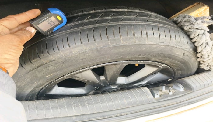 2016 Hyundai Grand i10 MAGNA 1.2 KAPPA VTVT, Petrol, Manual, 73,276 km, tyre