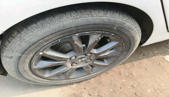 2016 Hyundai Grand i10 MAGNA 1.2 KAPPA VTVT, Petrol, Manual, 73,276 km, tyre