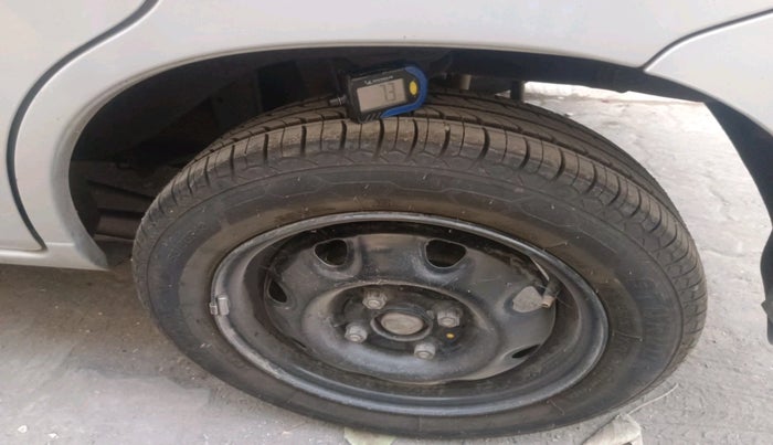 2012 Maruti Alto K10 VXI, Petrol, Manual, 68,269 km, tyre