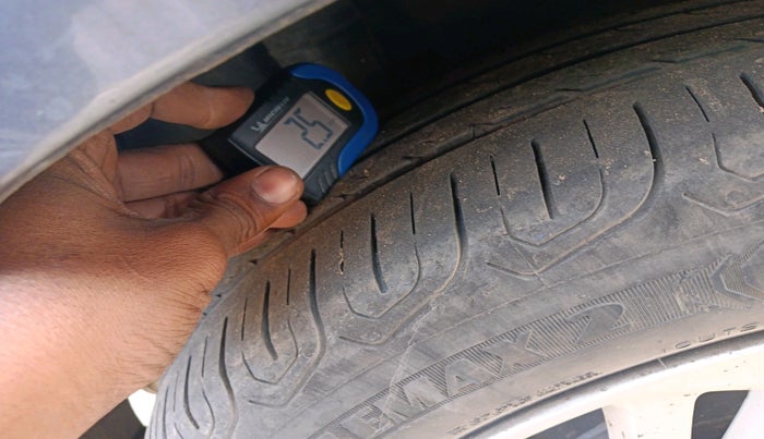 2017 Honda Jazz 1.2L I-VTEC VX, Petrol, Manual, 69,755 km, tyre